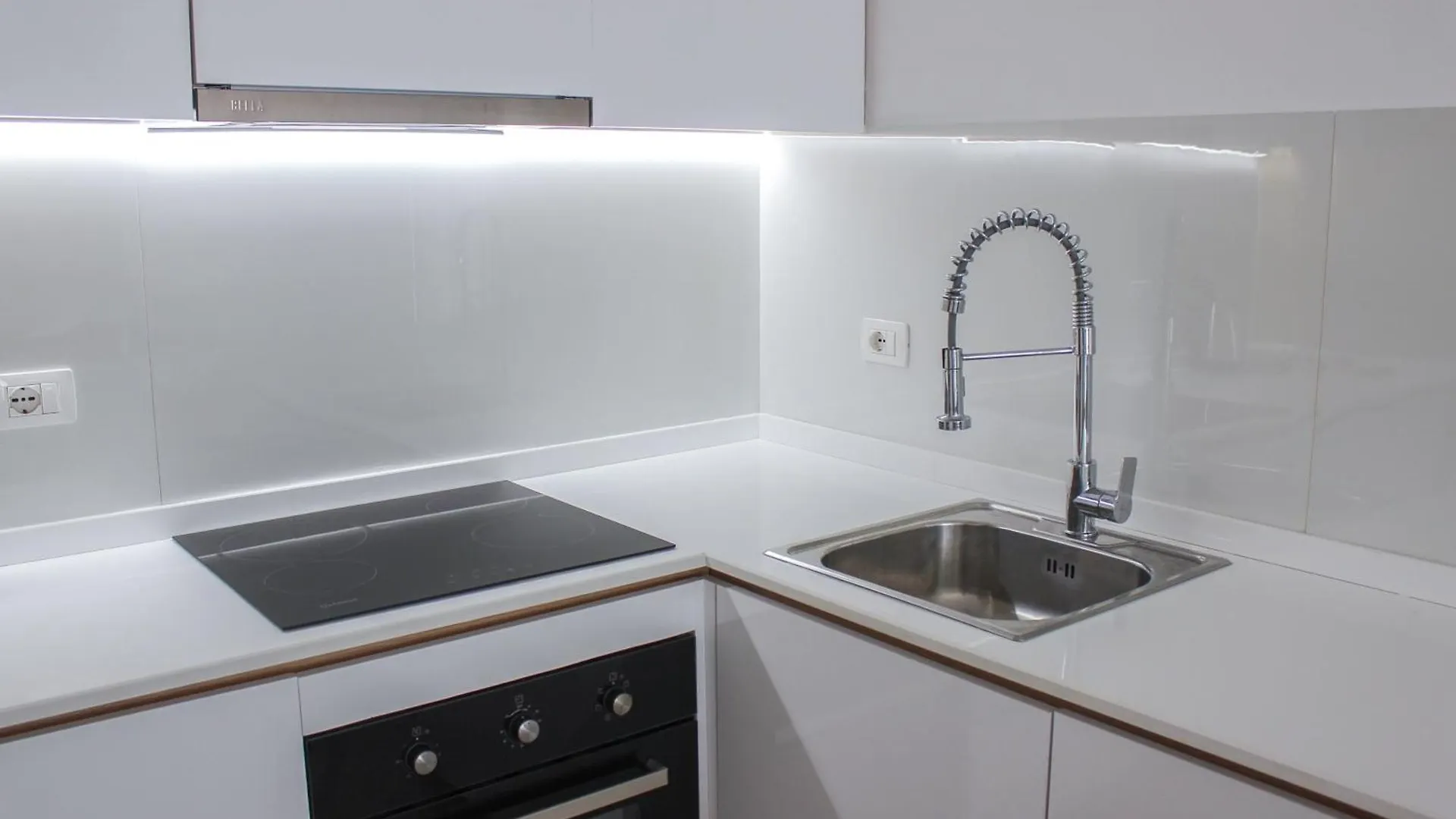 No1 Apartment 711 Durres Inn