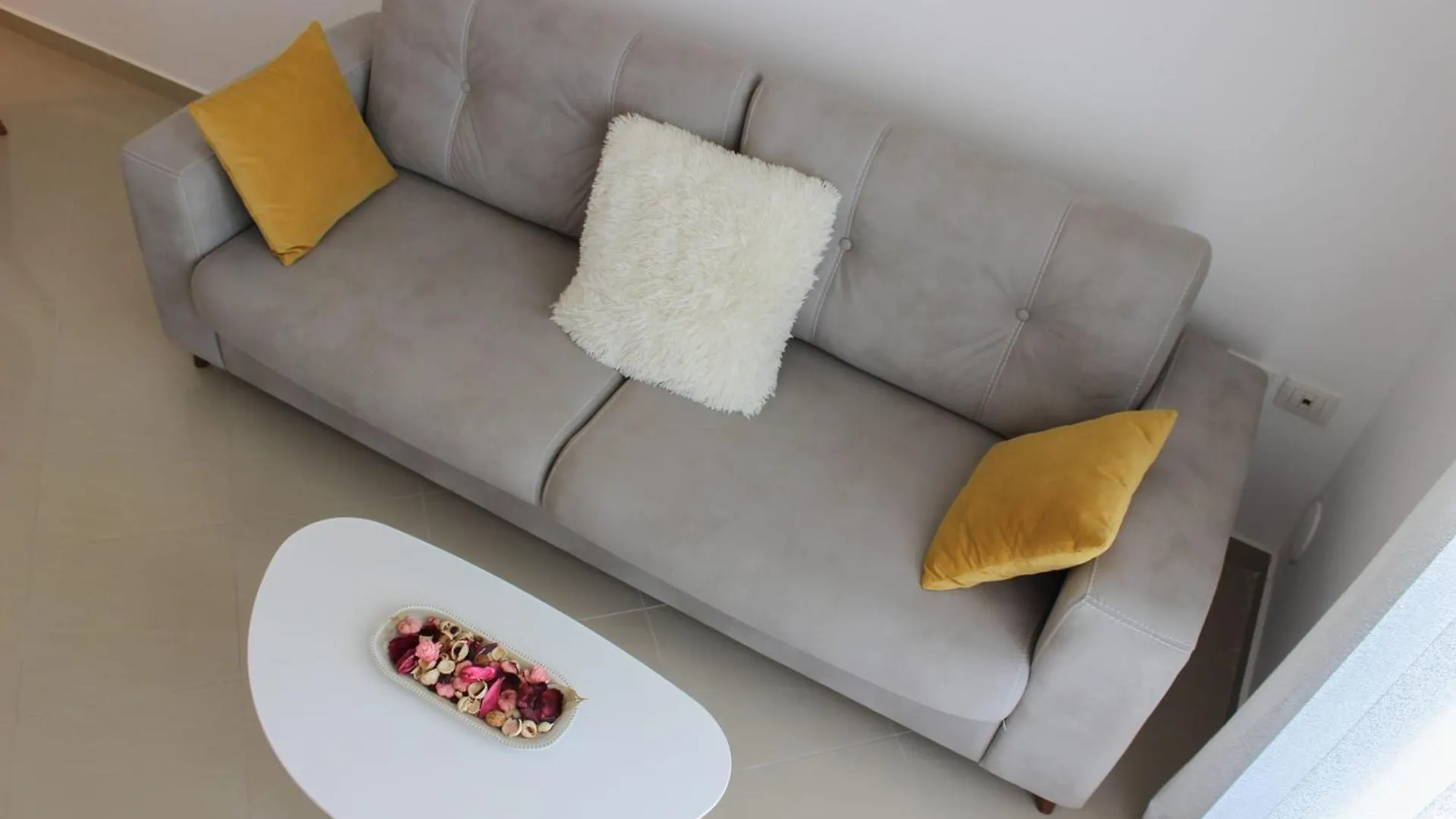 No1 Apartment 711 Durres Inn