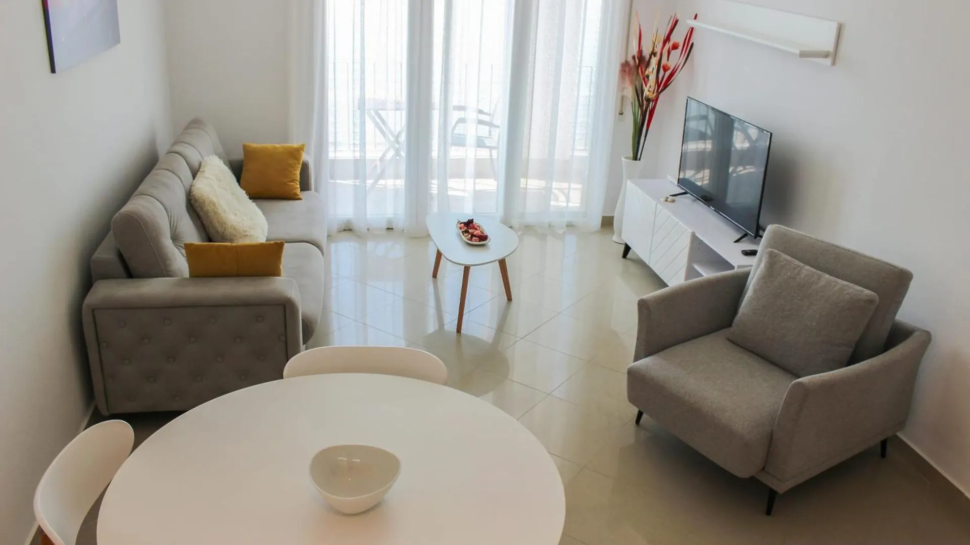 No1 Apartment 711 Durres 0*,
